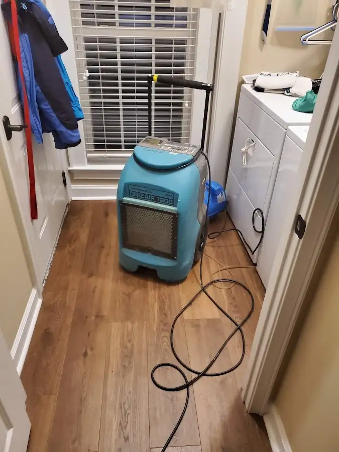 Commercial dehumidifier deployed for Crawl Space Restoration in Orange